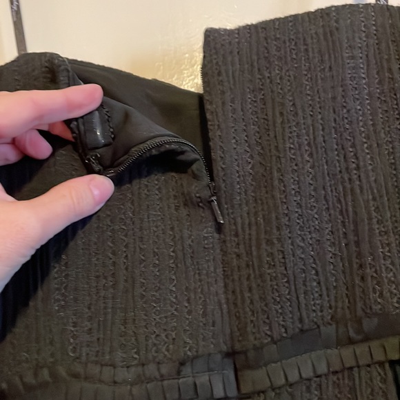 NWT Suzi Chen for Maggy Boutique Strapless Black Midi Dress. Size 4. - Picture 6 of 10